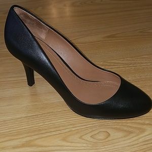 Brooks Brothers heels